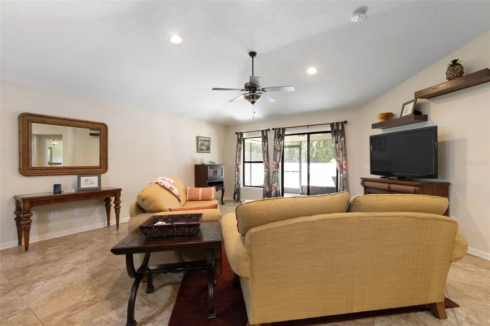164 TUSCANY BEND STREET Daytona Beach, FL 32117