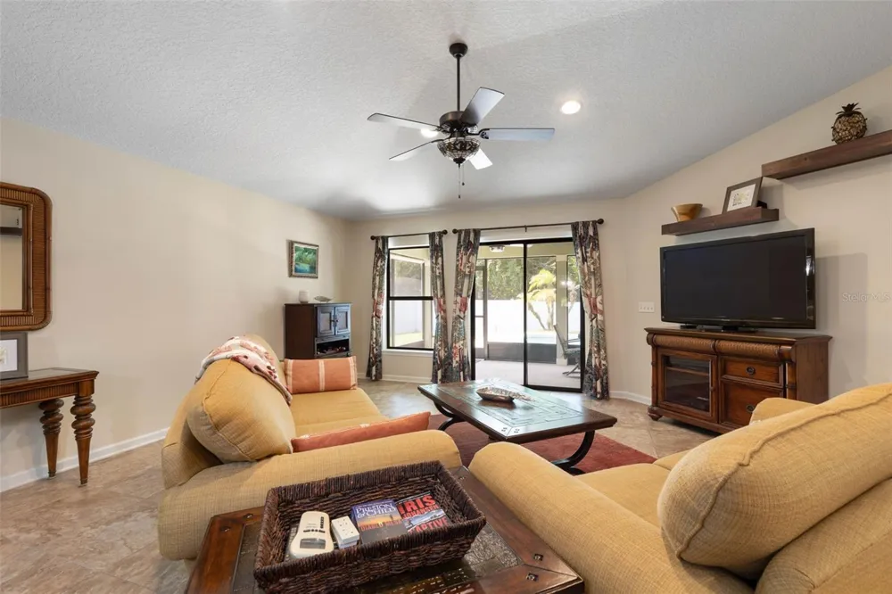 164 TUSCANY BEND STREET Daytona Beach, FL 32117