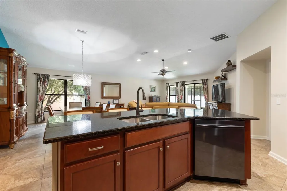 164 TUSCANY BEND STREET Daytona Beach, FL 32117