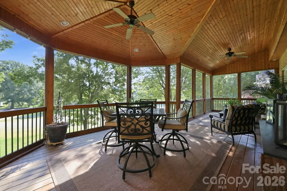 303 Bing Crosby Boulevard Advance, NC 27006