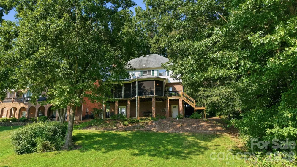 303 Bing Crosby Boulevard Advance, NC 27006