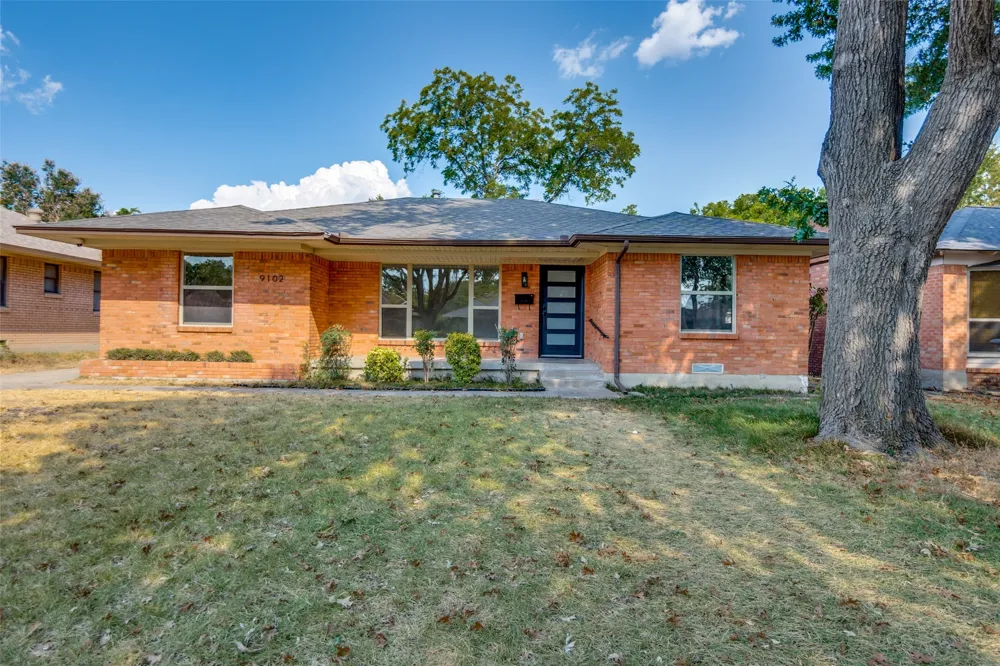 9102 Lindaro Lane Dallas, TX 75228