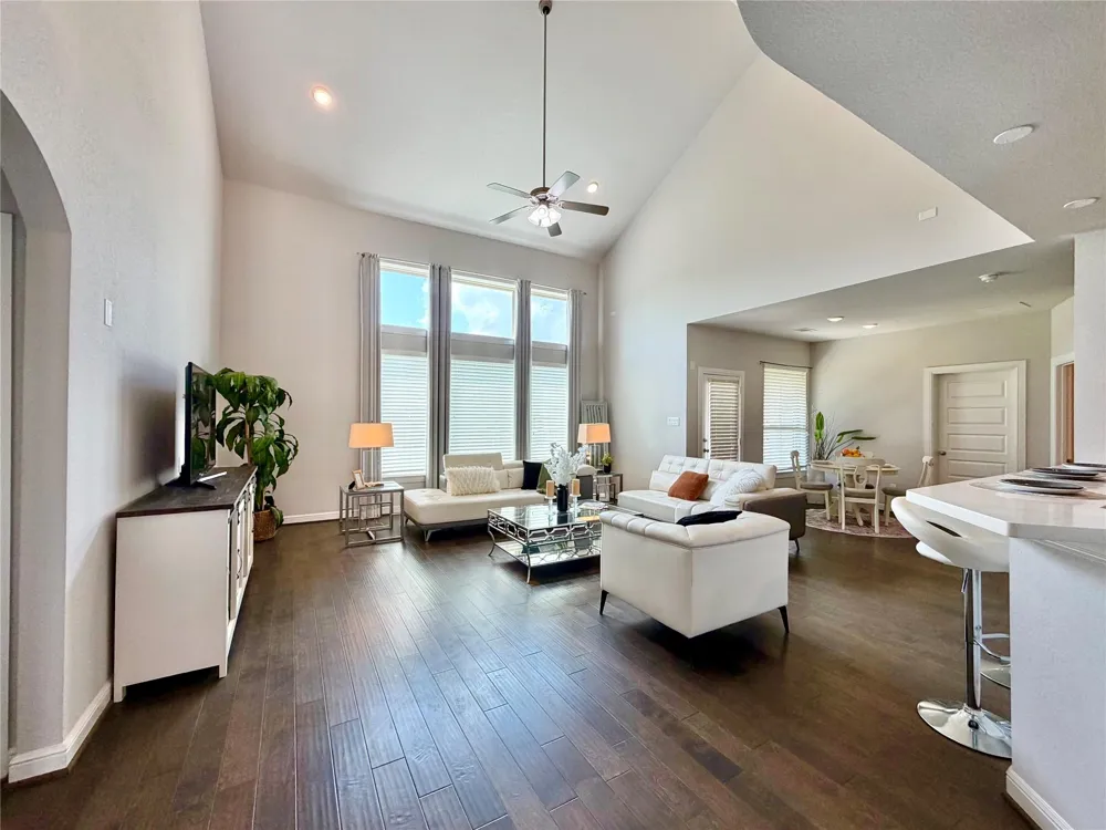 6503 Jesse Creek Lane Sugar Land, TX 77479