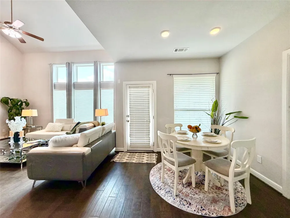 6503 Jesse Creek Lane Sugar Land, TX 77479