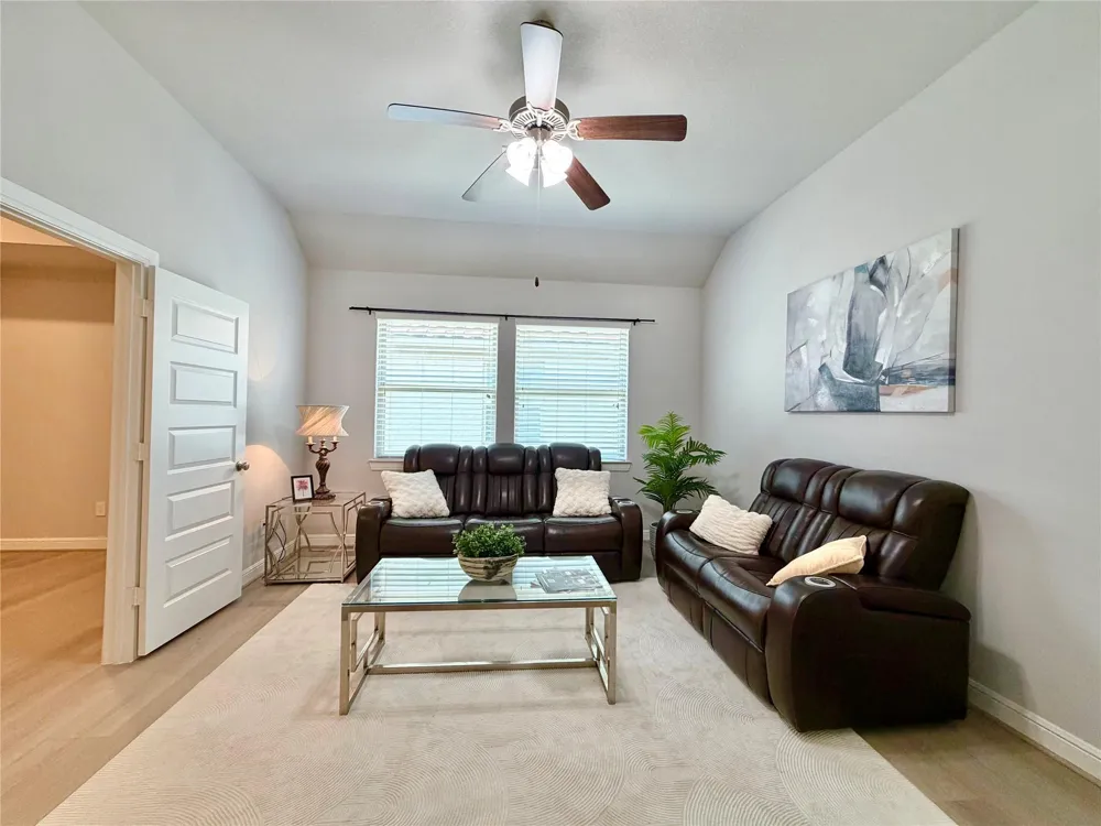 6503 Jesse Creek Lane Sugar Land, TX 77479