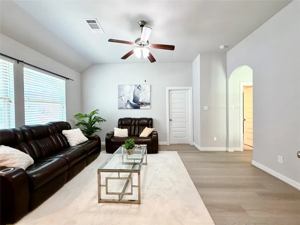 6503 Jesse Creek Lane Sugar Land, TX 77479