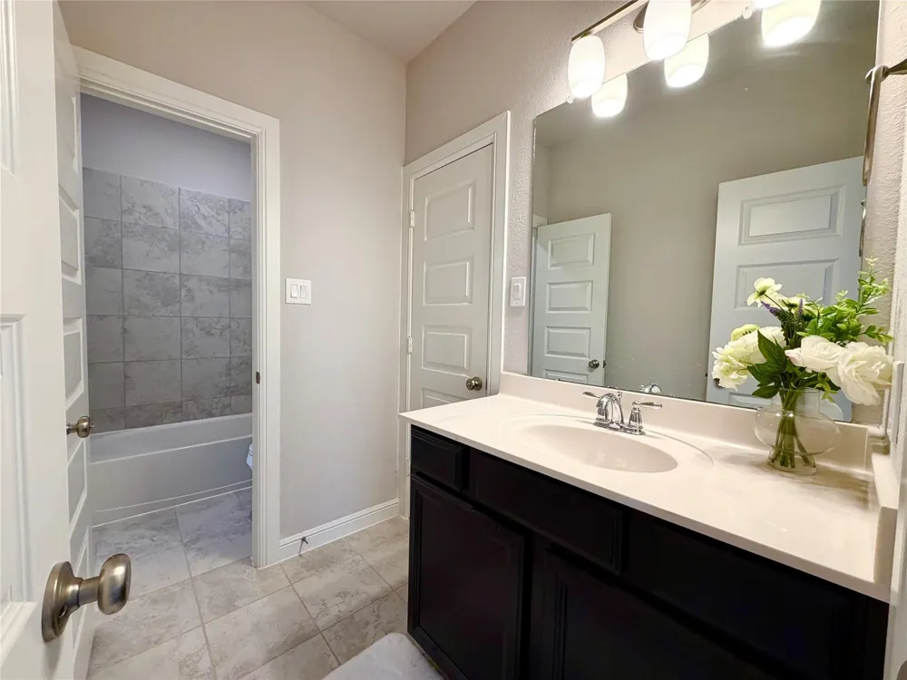 6503 Jesse Creek Lane Sugar Land, TX 77479
