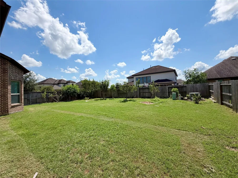 6503 Jesse Creek Lane Sugar Land, TX 77479