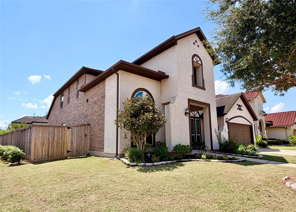 6503 Jesse Creek Lane Sugar Land, TX 77479