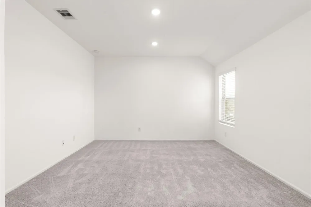 2039 Barrett Gables Drive Crosby, TX 77532