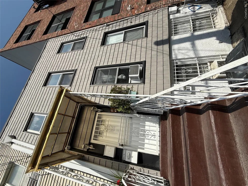43 Troutman Street ##2 Brooklyn, NY 11206