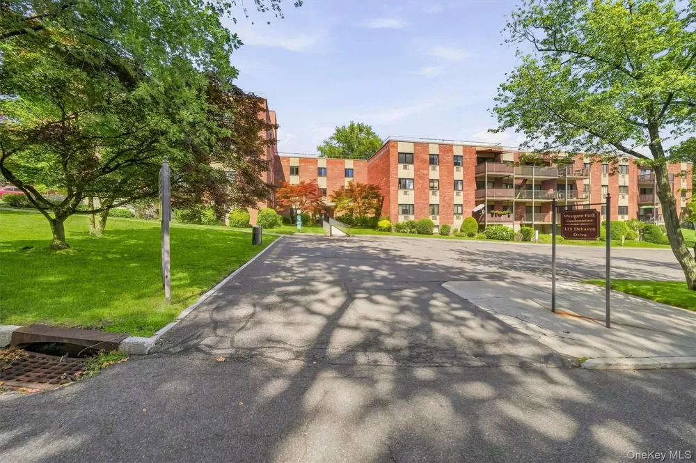 115 Dehaven Drive #305 Yonkers, NY 10703