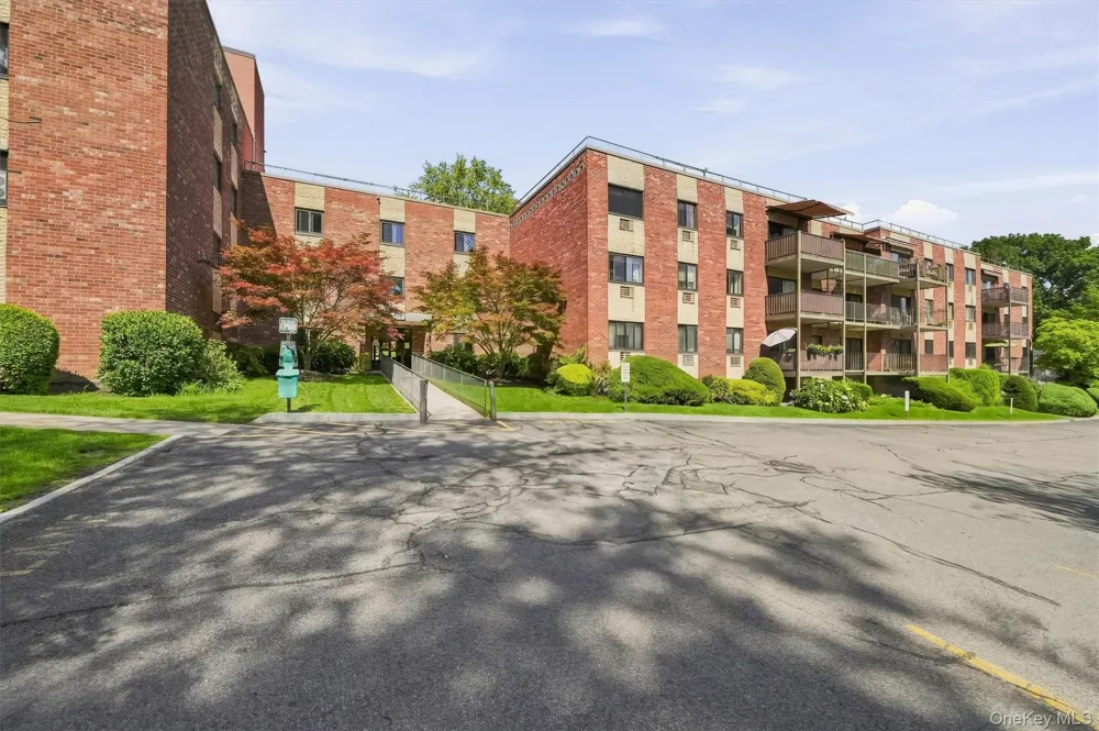 115 Dehaven Drive #305 Yonkers, NY 10703