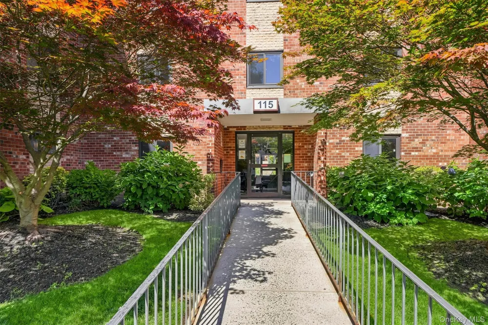 115 Dehaven Drive #305 Yonkers, NY 10703