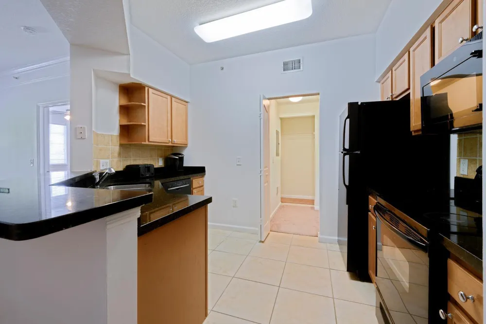 5205 Myrtlewood Circle E #201 Palm Beach Gardens, FL 33418