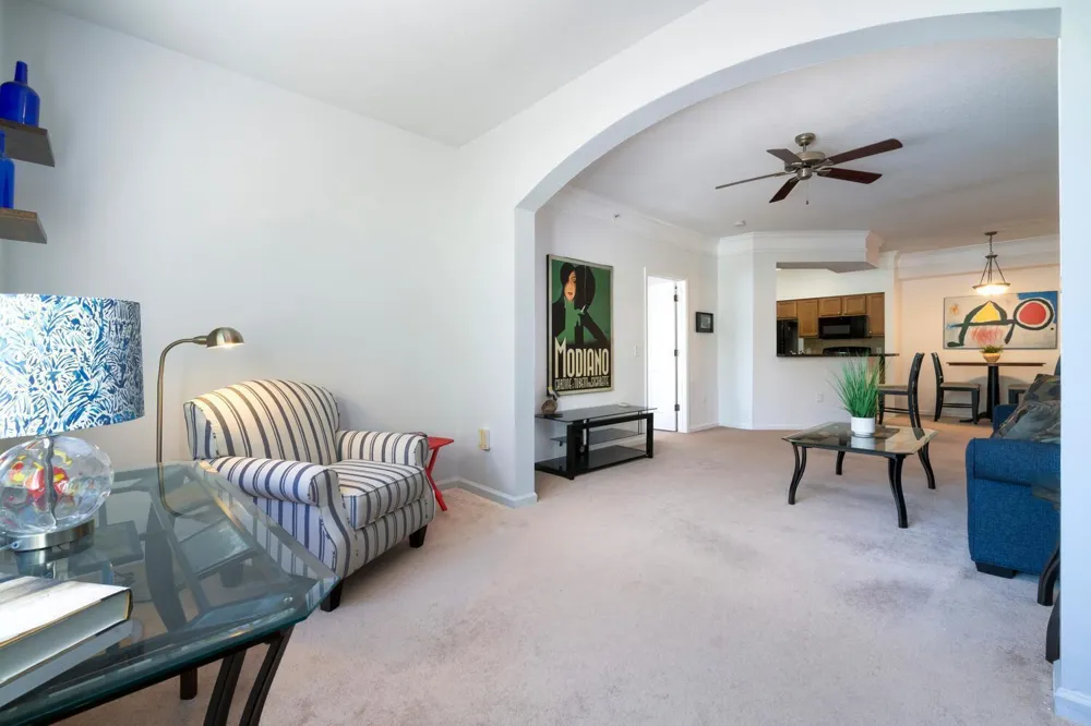 5205 Myrtlewood Circle E #201 Palm Beach Gardens, FL 33418