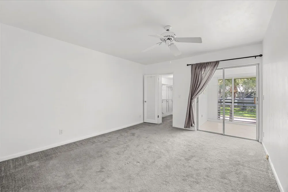 2 GARDEN STREET #203M Tequesta, FL 33469