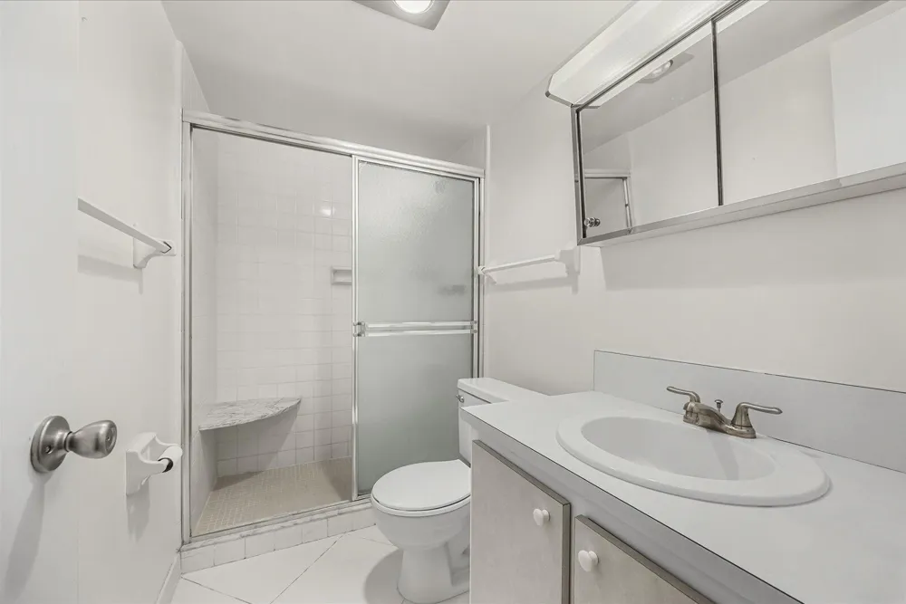 2 GARDEN STREET #203M Tequesta, FL 33469