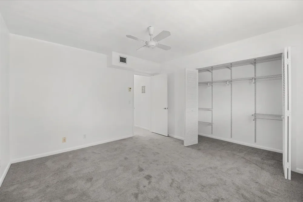 2 GARDEN STREET #203M Tequesta, FL 33469