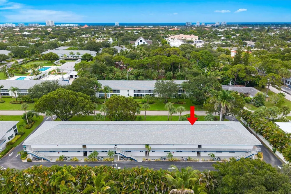 2 GARDEN STREET #203M Tequesta, FL 33469
