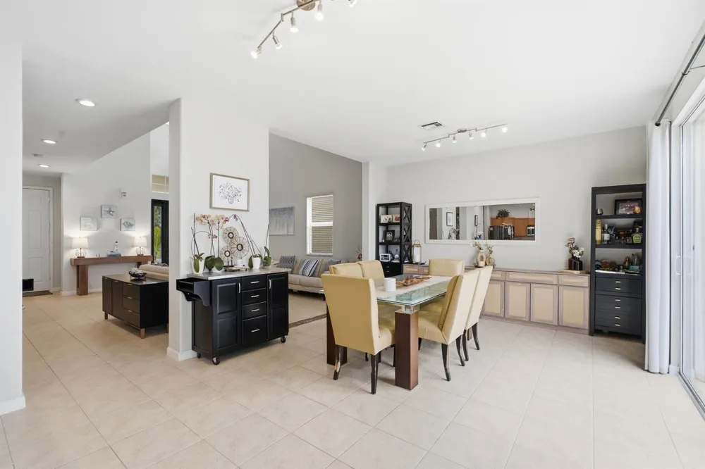 991 NW Leonardo Circle Port St. Lucie, FL 34986