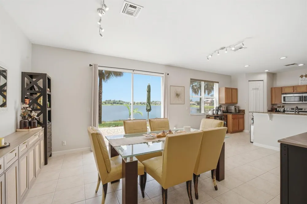 991 NW Leonardo Circle Port St. Lucie, FL 34986