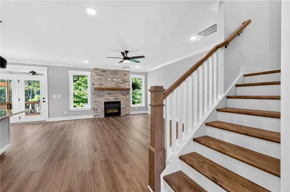 45 Cedar Crest Lane Dawsonville, GA 30534