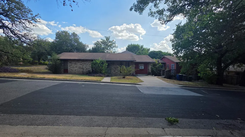 1801 Waterston Avenue Austin, TX 78703