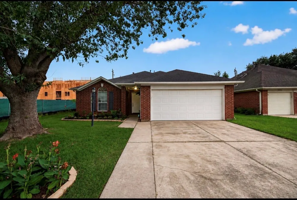 3501 Riverside Drive Pearland, TX 77581