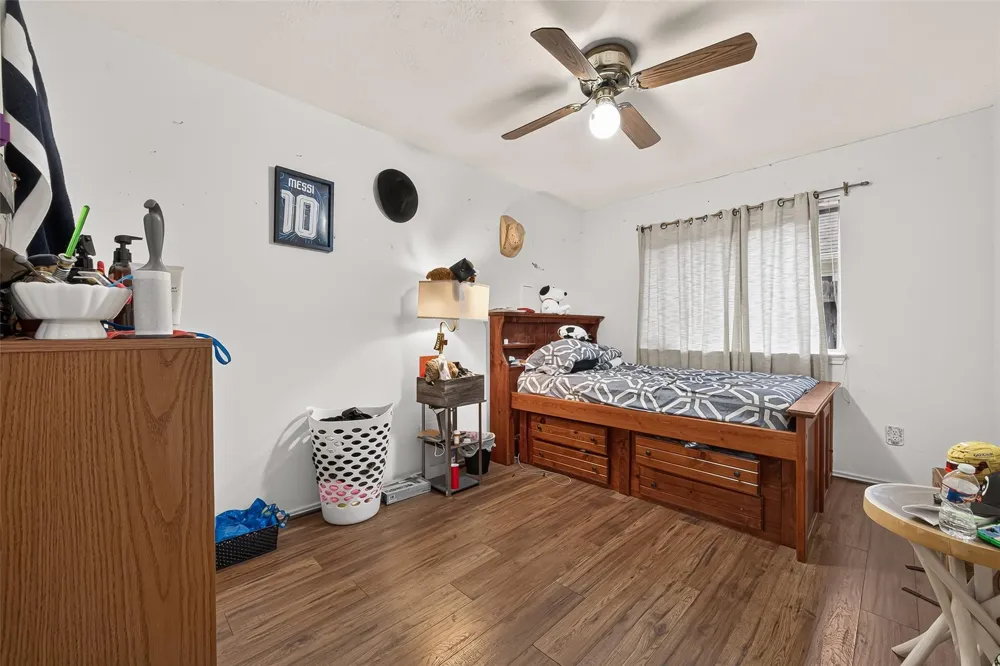 3501 Riverside Drive Pearland, TX 77581