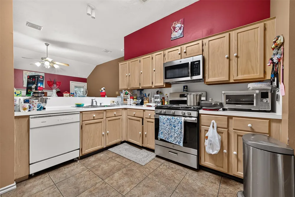 3501 Riverside Drive Pearland, TX 77581