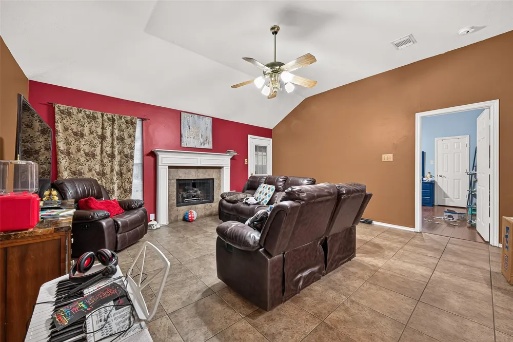 3501 Riverside Drive Pearland, TX 77581