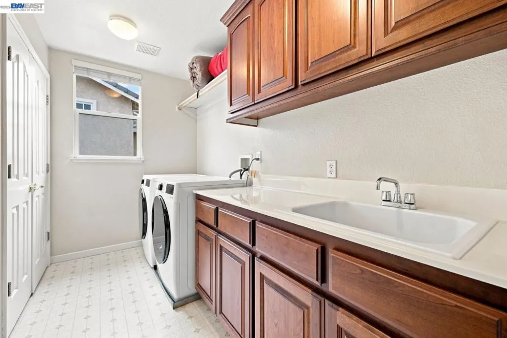 5444 Southwood Way Antioch, CA 94531