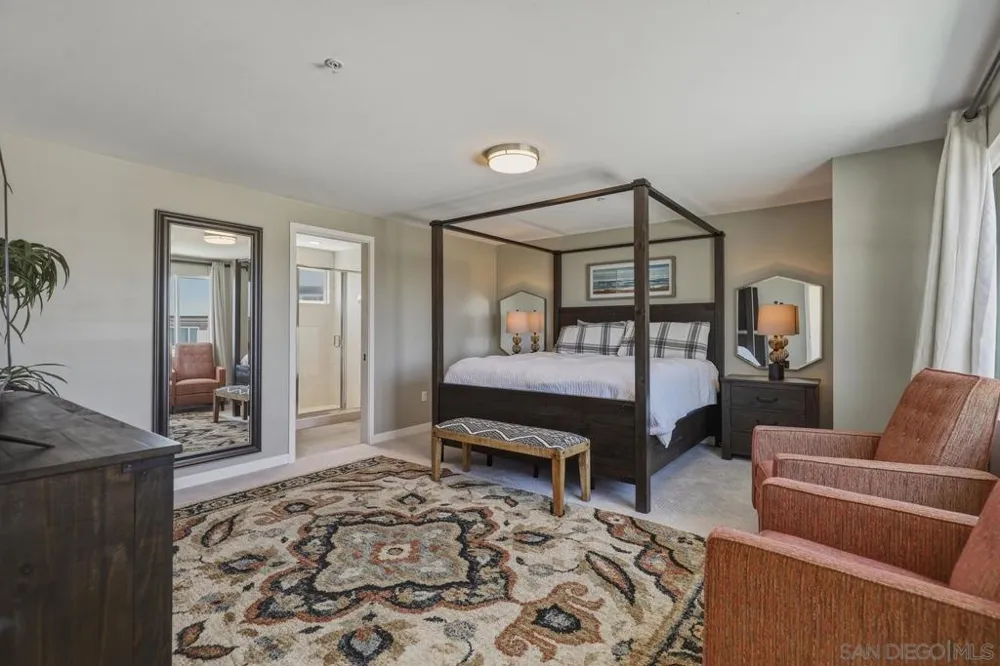 4100 Voltaire St #101 San Diego, CA 92107