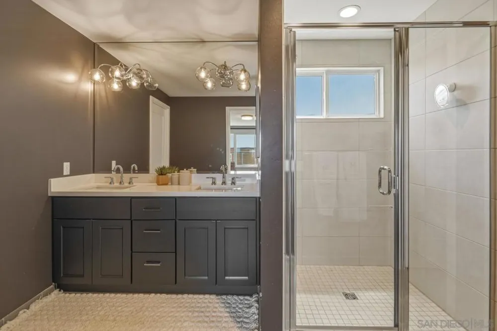 4100 Voltaire St #101 San Diego, CA 92107