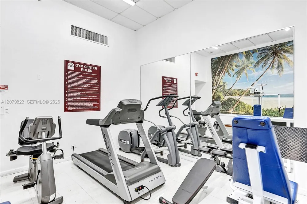 6039 Collins Ave #534 Miami Beach, FL 33140