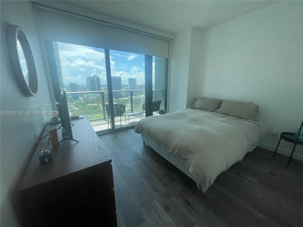 3131 NE 7th Ave #2603 Miami, FL 33137