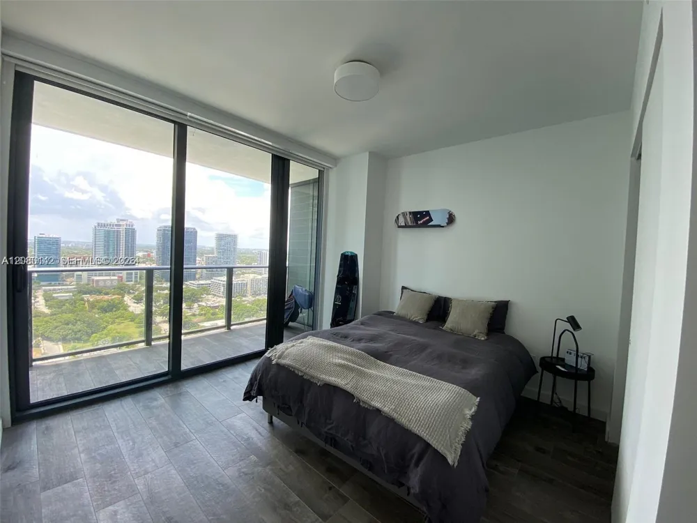 3131 NE 7th Ave #2603 Miami, FL 33137