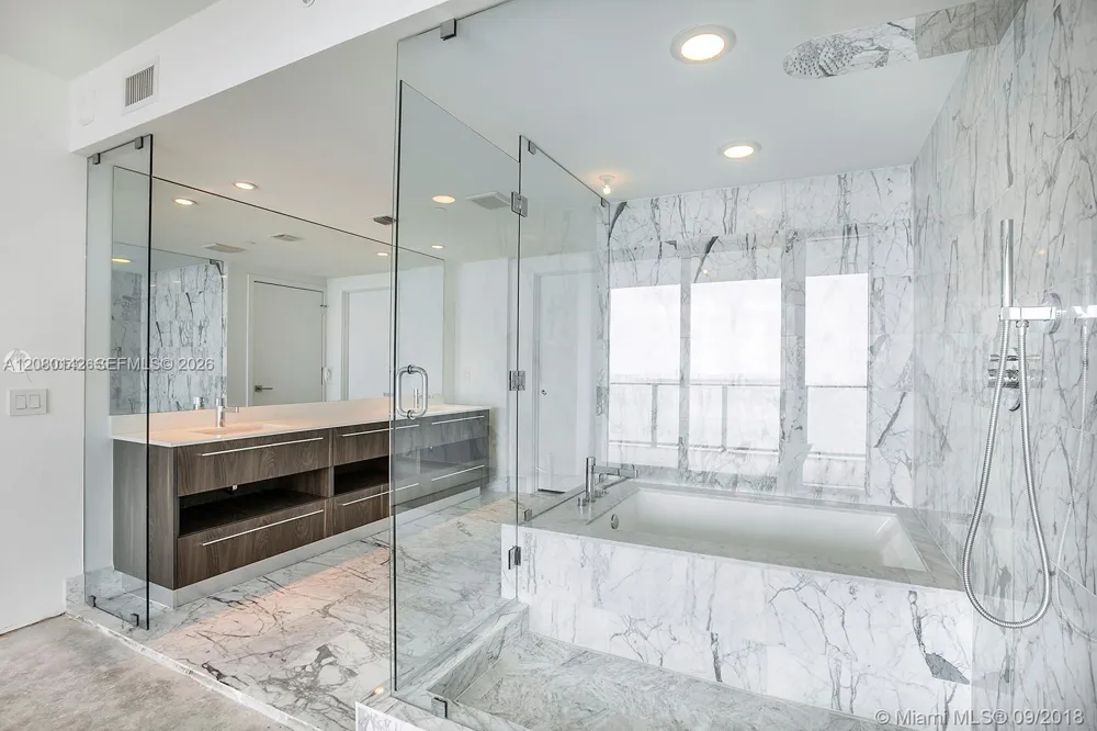 3131 NE 7th Ave #2603 Miami, FL 33137