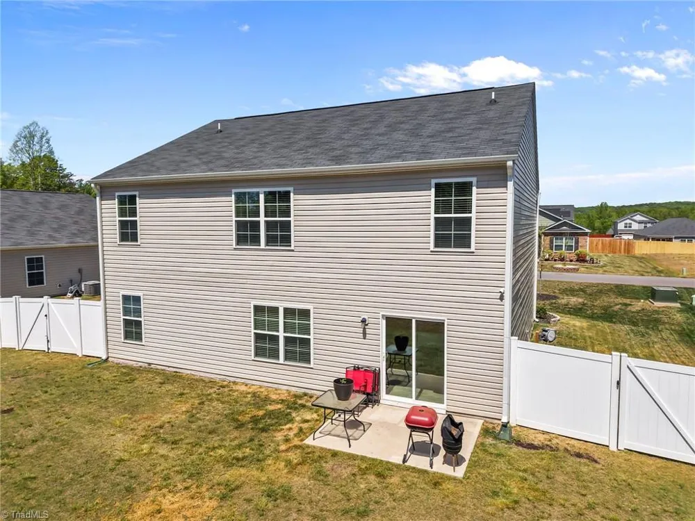 218 Birch Tree Way Mayodan, NC 27027