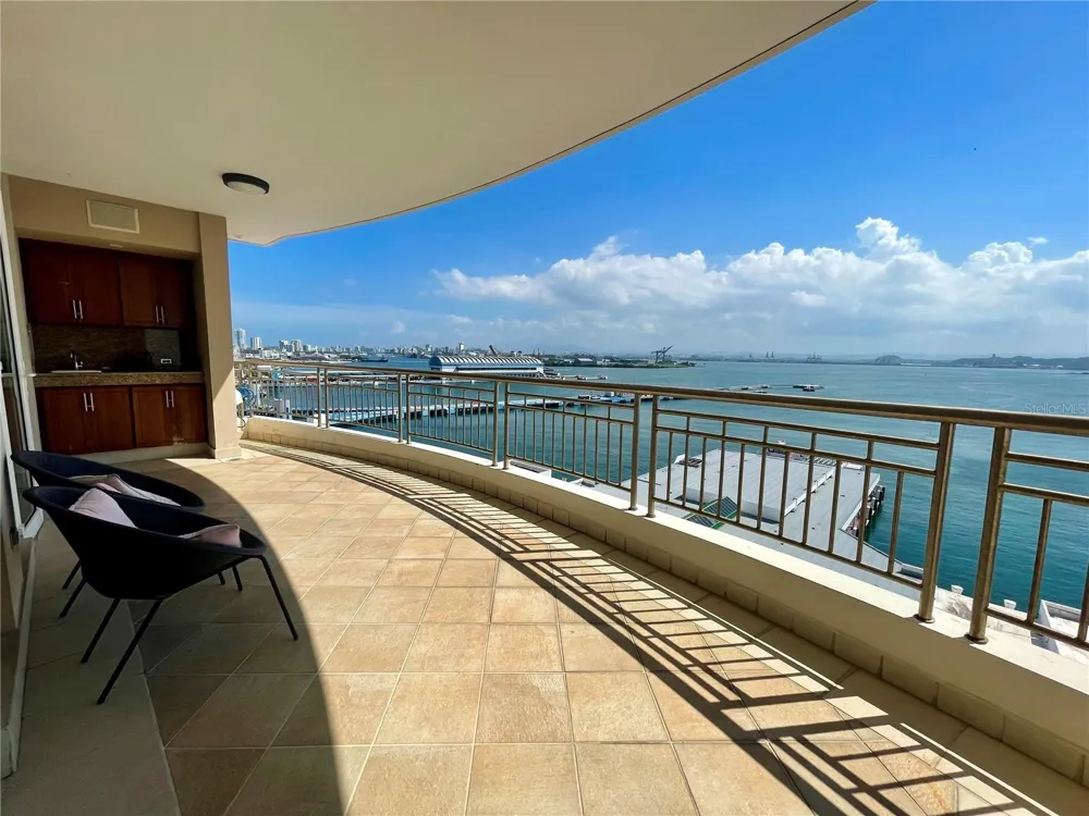 105 GILBERTO CONCEPCION DE GRACIA #801 San Juan, PR 00901