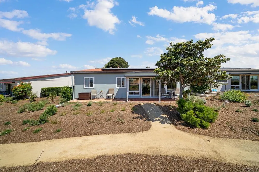 3890 Vista Campana S #34 Oceanside, CA 92057