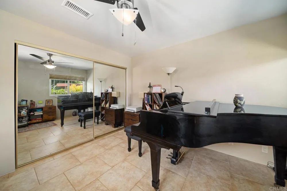 3890 Vista Campana S #34 Oceanside, CA 92057