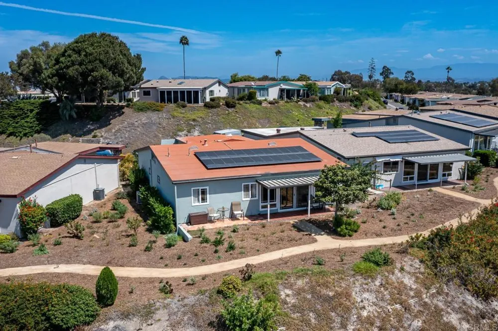 3890 Vista Campana S #34 Oceanside, CA 92057