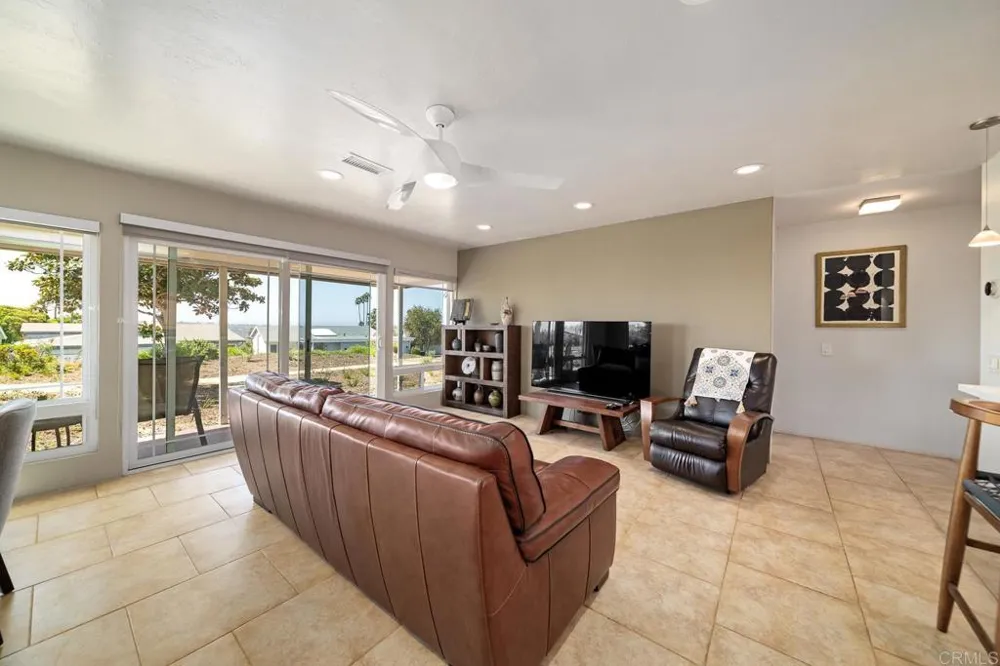 3890 Vista Campana S #34 Oceanside, CA 92057