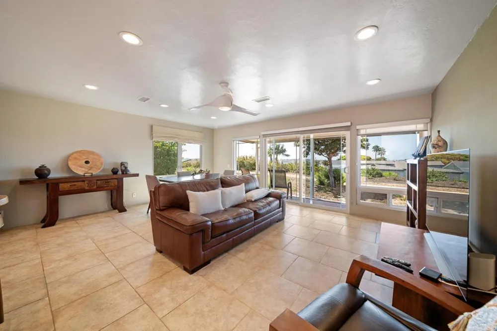 3890 Vista Campana S #34 Oceanside, CA 92057