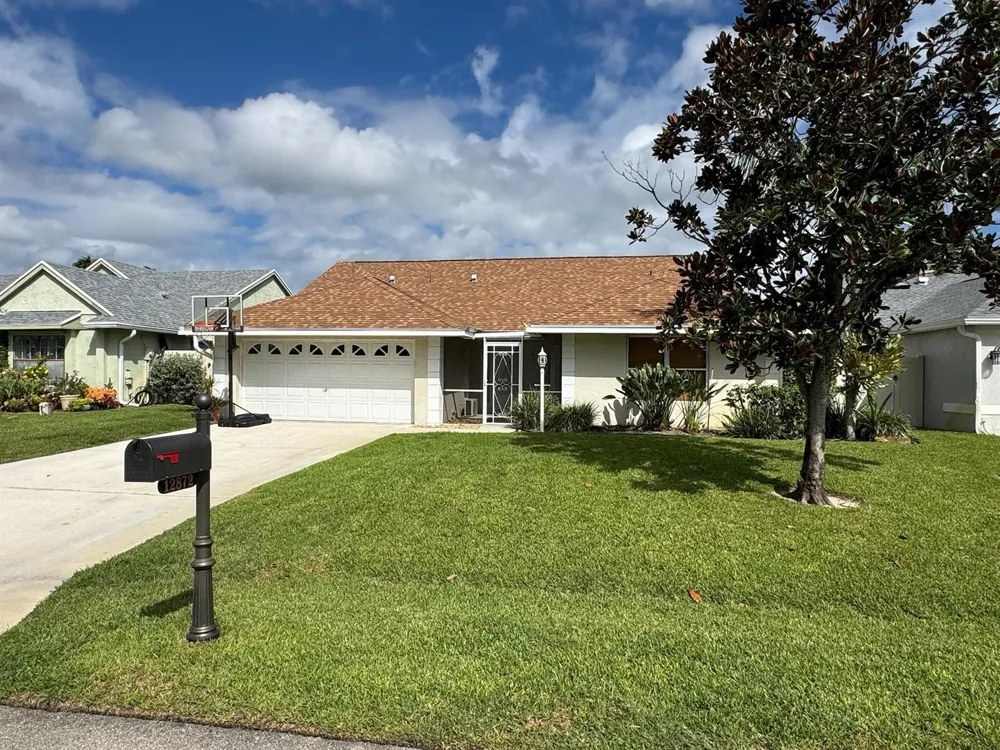 12872 Meadowbend Drive Wellington, FL 33414