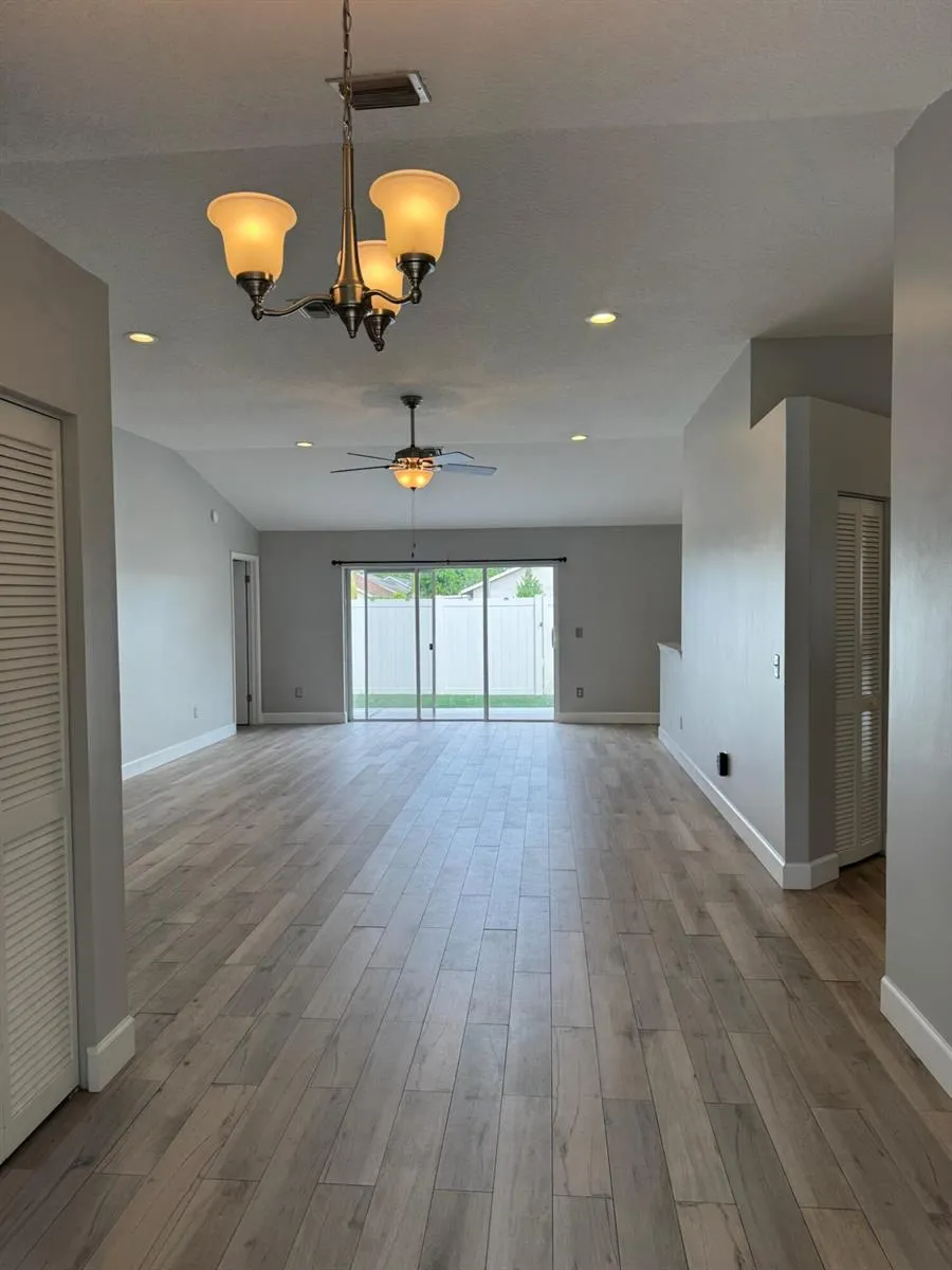 12872 Meadowbend Drive Wellington, FL 33414