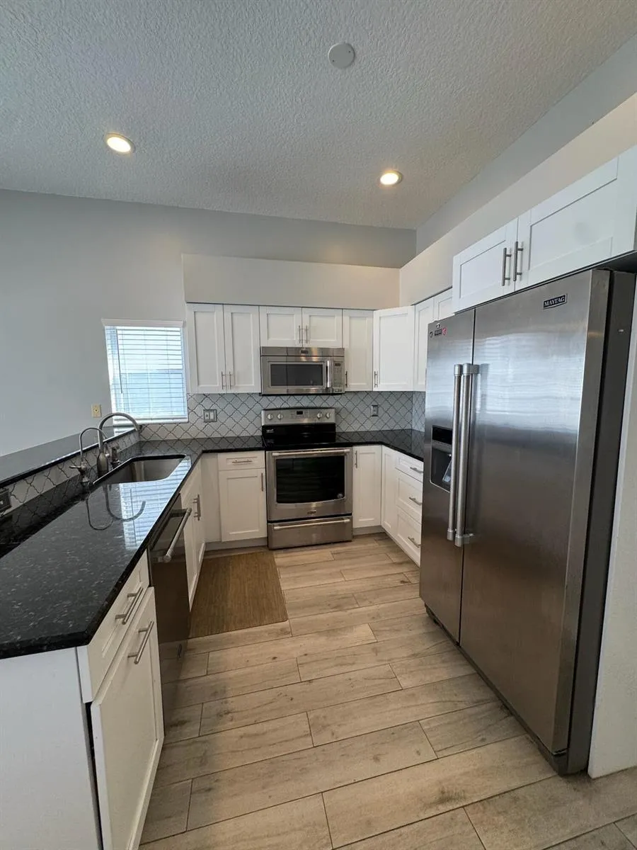 12872 Meadowbend Drive Wellington, FL 33414