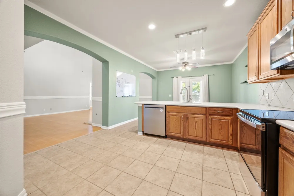 18624 Alnwick Castle Drive Pflugerville, TX 78660
